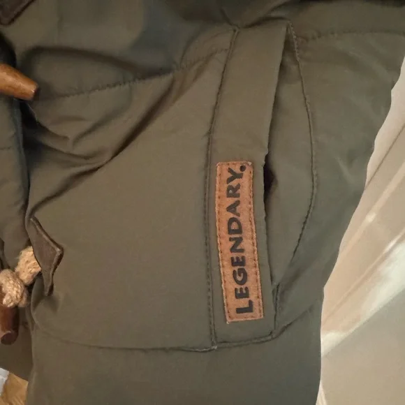 Olive Legendary Whitetails Women's Quilted Toggle Puffer Vest - Picture 5 of 8